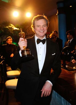 Colin_Firth_83rd_Annual_Academy_Awards_Governors_bZTrLYht--Cl.jpg