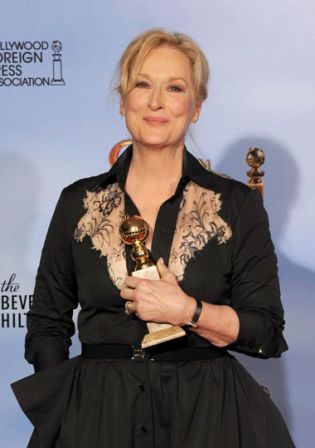 69th_Annual_Golden_Globe_Awards_Press_Room_lteJquHj8I4l.jpg