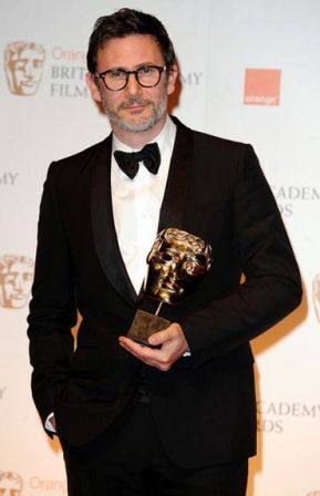 Michel_Hazanavicius_2012_BAFTA_pressroom_9DVjJKo2w9al.jpg