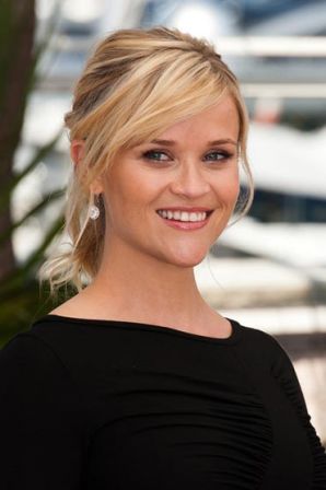 Reese_Witherspoon_Stars_Mud_Photocall_E5wIMZ5rjqll.jpg