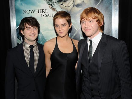 Emma_Watson_Harry_Potter_Deathly_Hallows_Part_yFfmLpdOI6ol.jpg